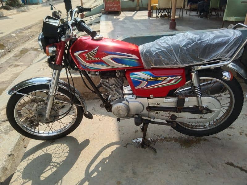 03152550822Honda 125 2022 model hai bilkul okay hai 1