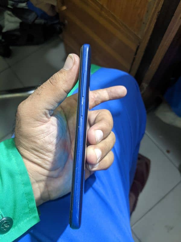 XIAOMI REDMI 8 2