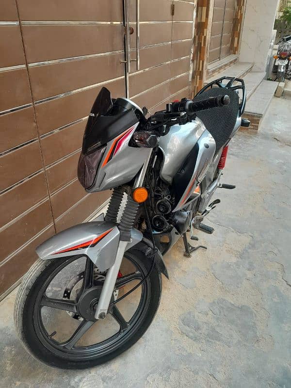 Honda CB 150F 2021 better than gr 150 gs 150 3