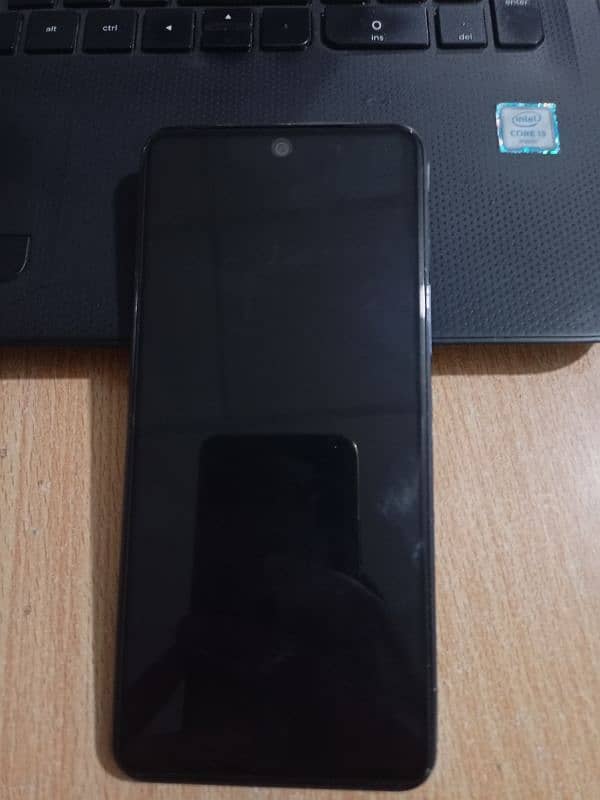 Vivo y100 mobile 4