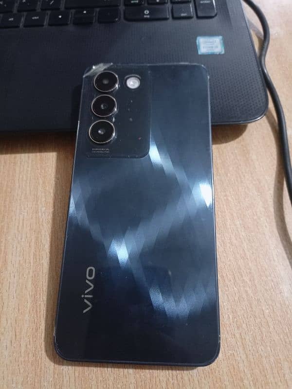 Vivo y100 mobile 5