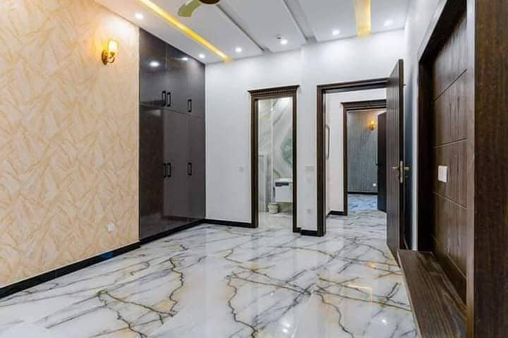 -Kanal Out Class Designer House Modern Luxury Beds Rent In DHA Phase 3 8