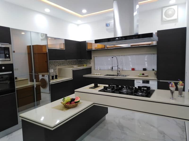 -Kanal Out Class Designer House Modern Luxury Beds Rent In DHA Phase 3 16