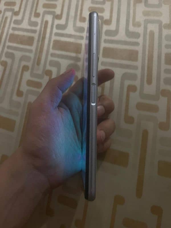 vivo v2043_21 1