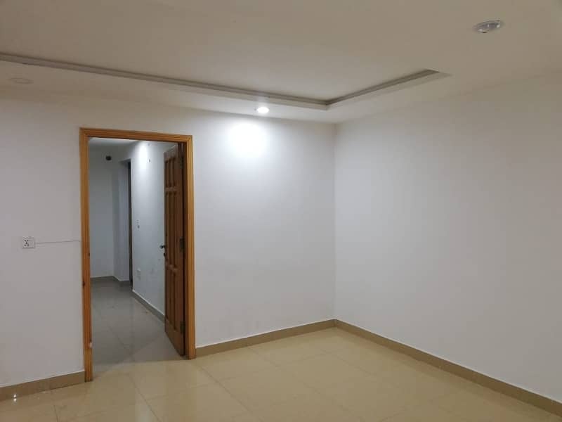 1035 Square Feet Flat For sale In E-11 6