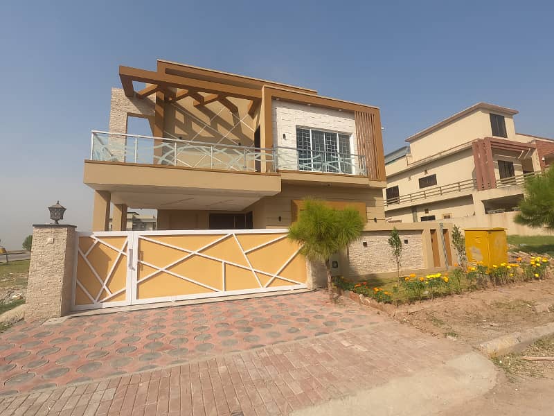 Prime Location 11 Marla House In Stunning Bahria Greens - Overseas Enclave Is Available For sale 1