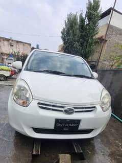 Daihatsu Boon 2011