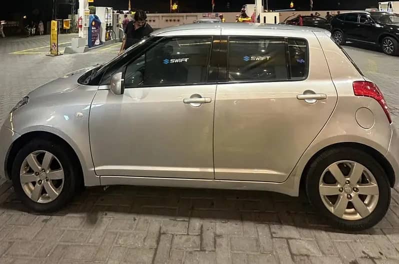 Suzuki Swift 2016 DLX Automatic 12