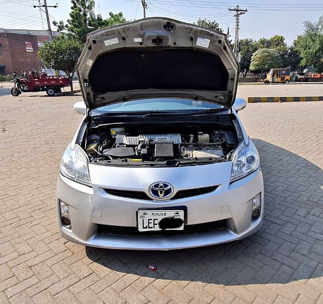 Toyota Prius 2010/14 7