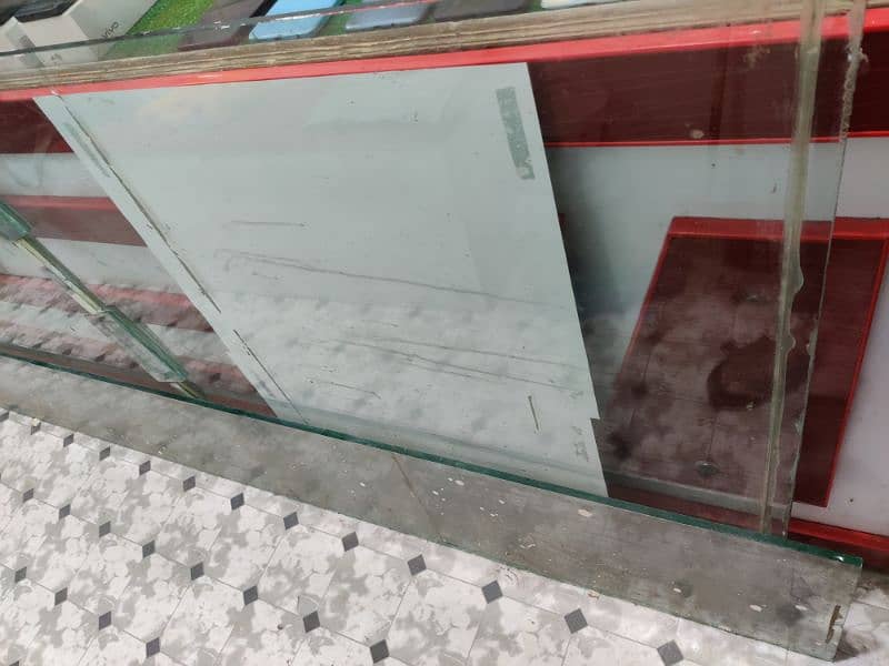 shop Door glass 1