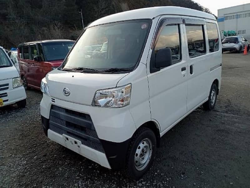 Daihatsu Hijet 2019 1