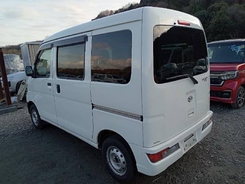 Daihatsu Hijet 2019 2