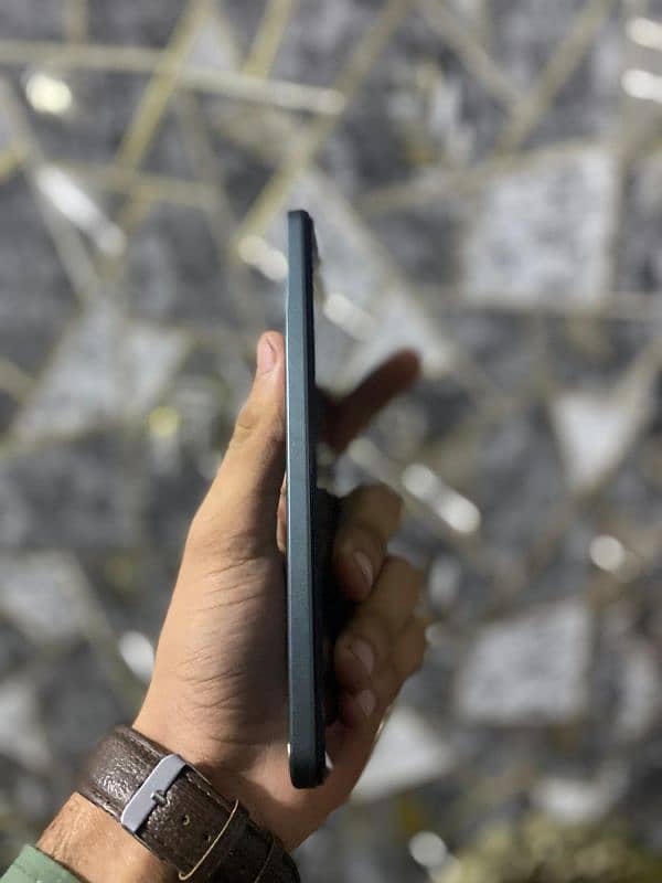 Vivo y17s 3