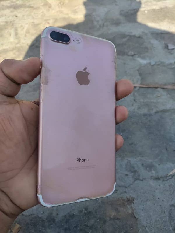 I Phone 7 Plus 1