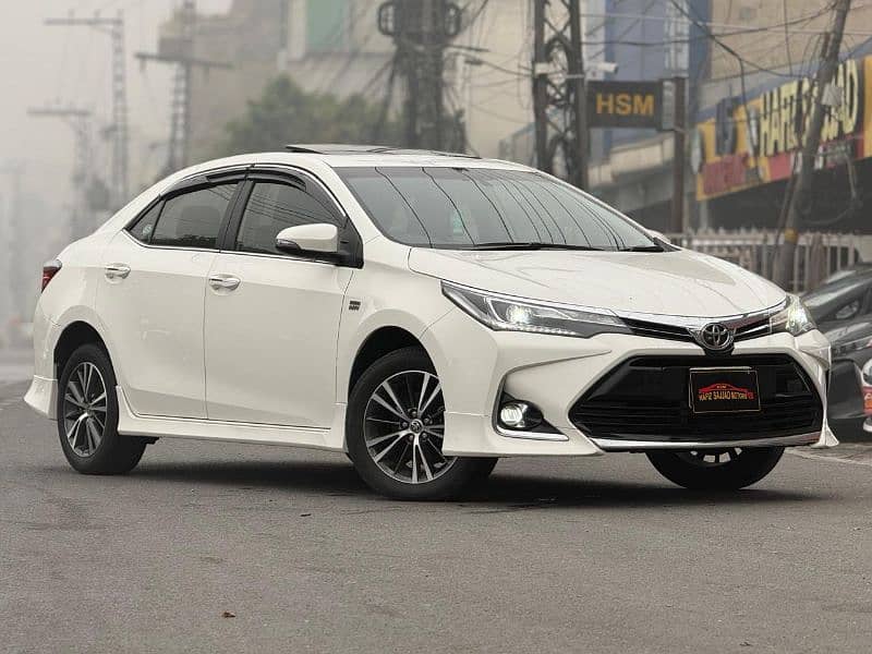 Toyota Altis Grande 2021 1