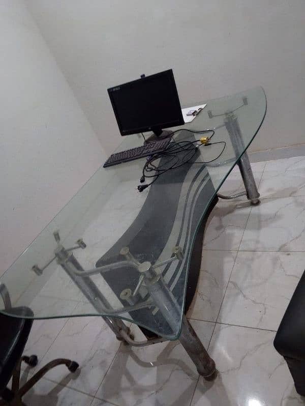 office table and chair 2