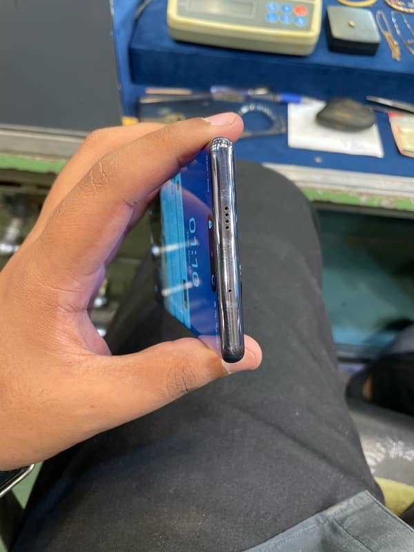 Tecno Spark 20 Pro+ 4