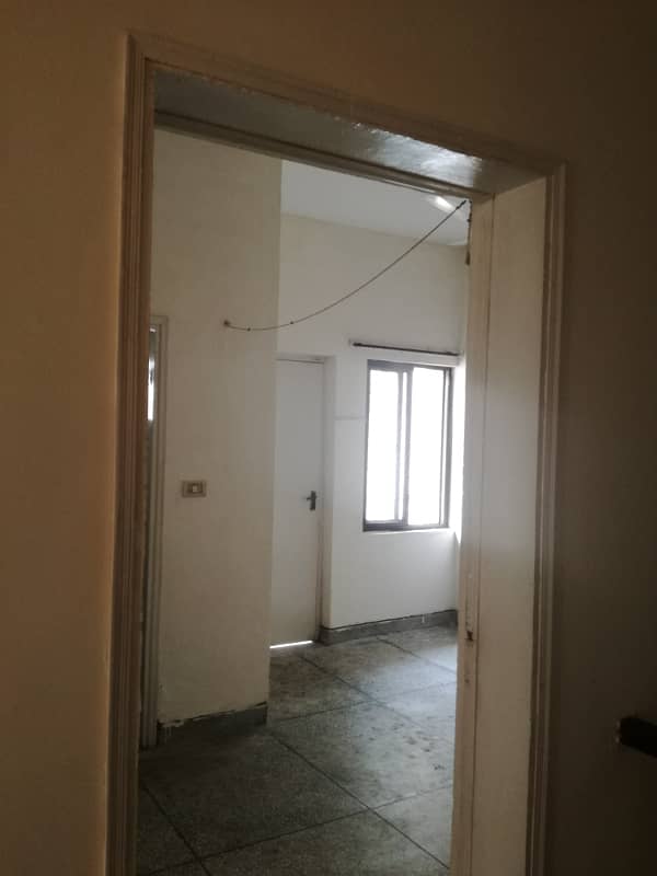 10 Marla 03 Bedroom House Available For Sale In Askari 9 Lahore Cantt 31