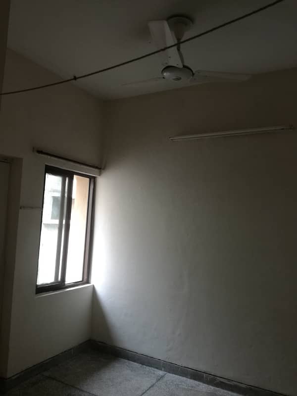 10 Marla 03 Bedroom House Available For Sale In Askari 9 Lahore Cantt 32