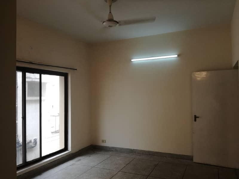 10 Marla 03 Bedroom House Available For Sale In Askari 9 Lahore Cantt 37