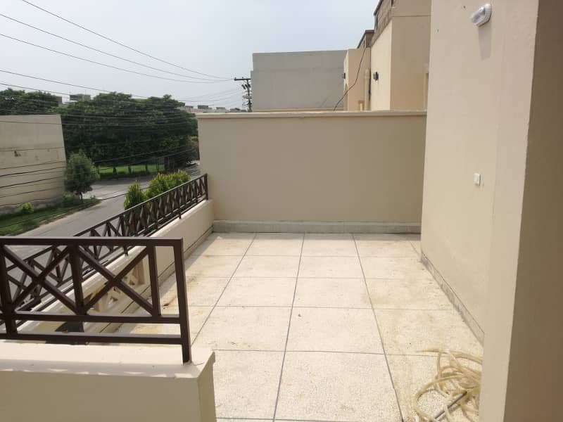 10 Marla 03 Bedroom House Available For Sale In Askari 9 Lahore Cantt 42