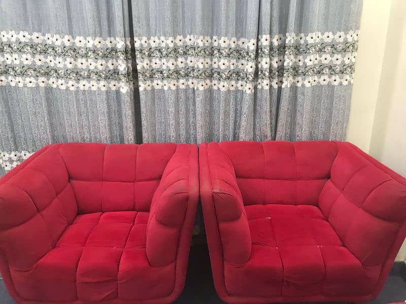 4 Seater Sofa Set For Urgent Sale need cash 4