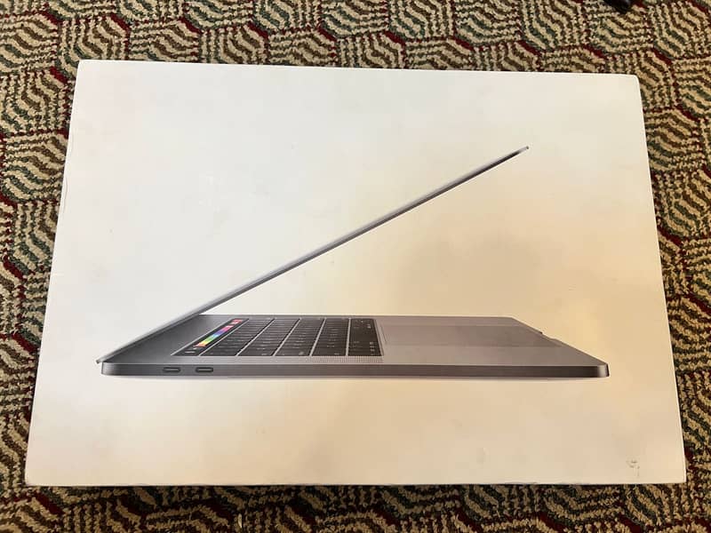 MacBook pro 2019 for sale 8