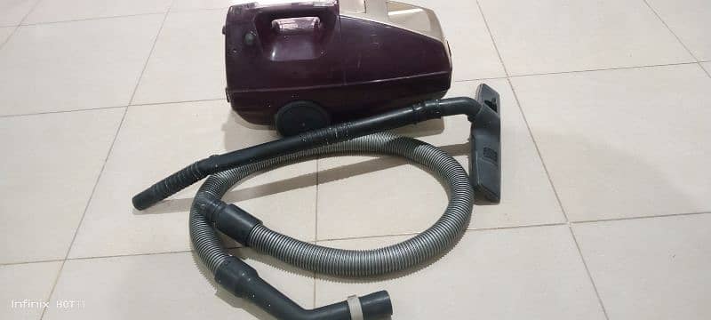 vacuum cleaner 3