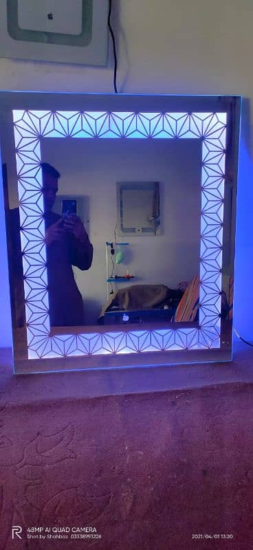 mirror led 7