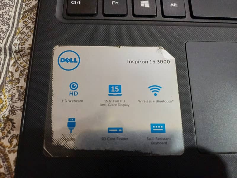 Dell  Inspiron 15 3576 3