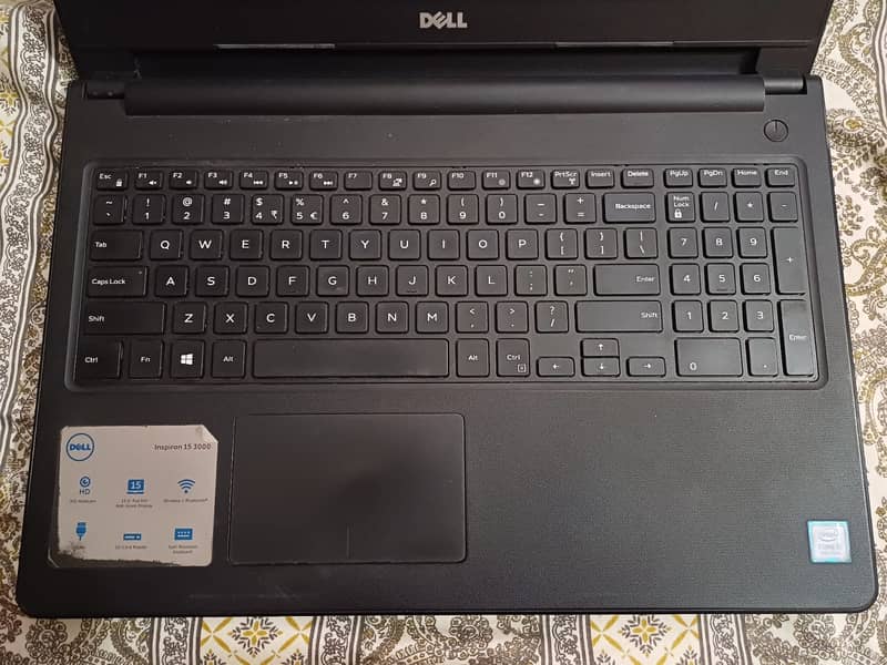 Dell  Inspiron 15 3576 5