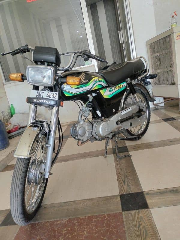 Honda 70 22/23 lush condition 1