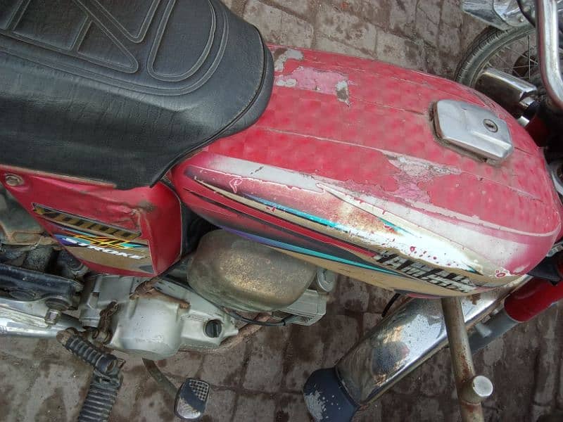 Yamaha four stroke bike kio be Kam nhi hony wala 3