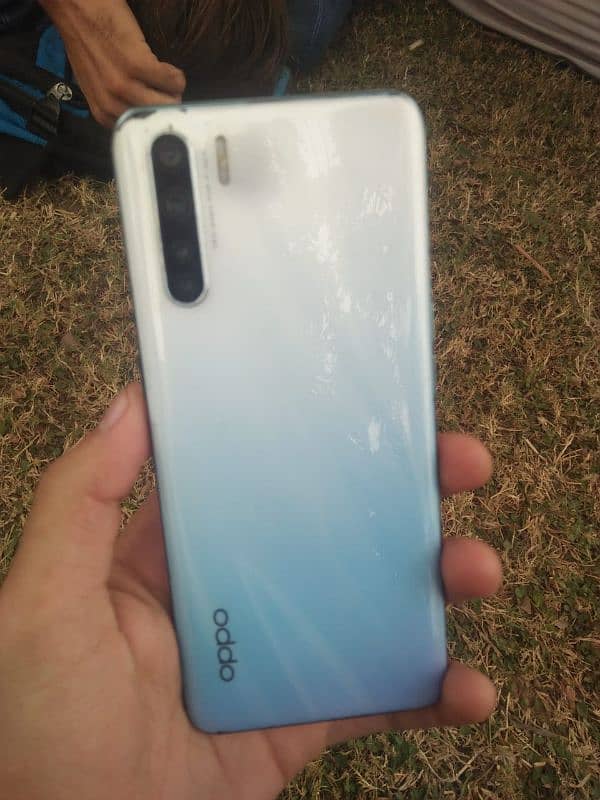 oppo F15 8/128 3