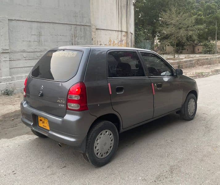 Suzuki Alto 2011 4