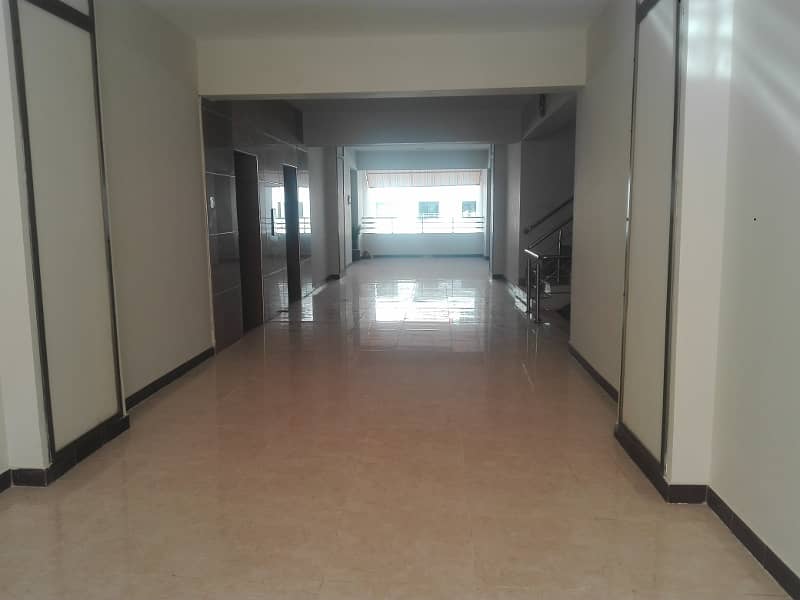 10 Marla 03 Bedroom 3rd Floor Apartment Available For Rent In Askari 11 Sector-B Lahore 1