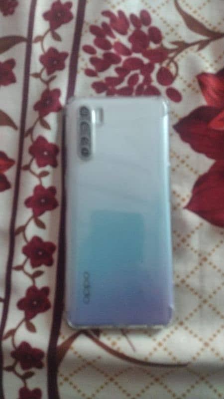 Oppo f 15 1