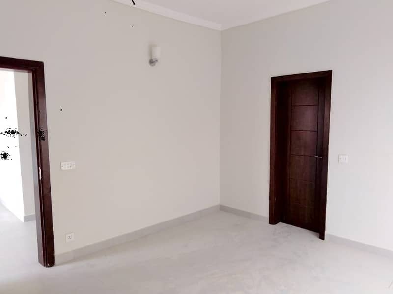 Precinct 31 Villa 235 SQ Yard Available For Rent 03069067141 2