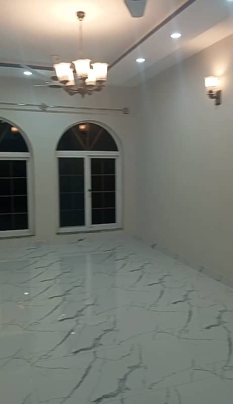 7 Marla Upper portion Available on rent in Gulberg Residencia 7