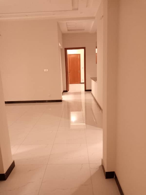 7 Marla Upper portion Available on rent in Gulberg Residencia 3