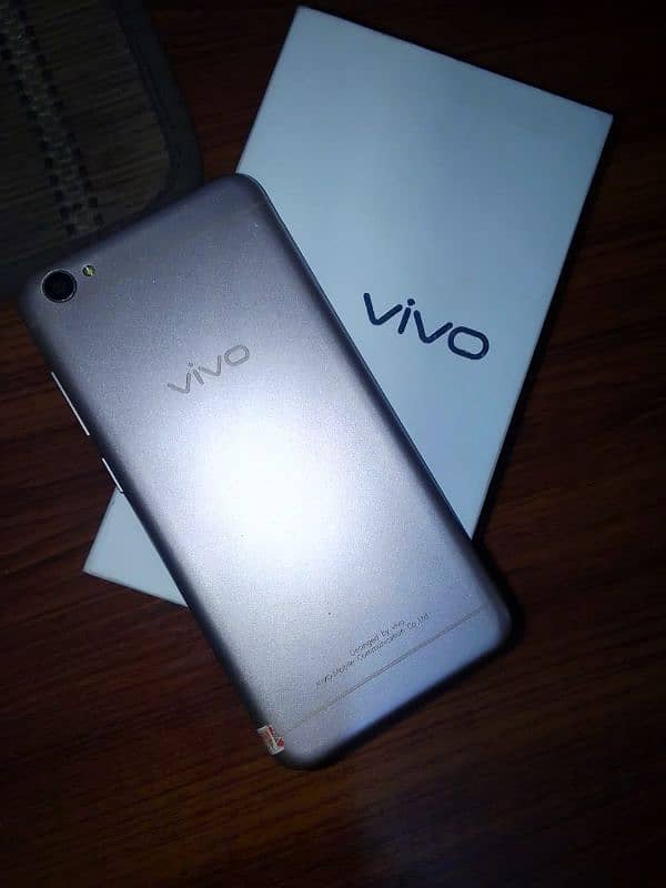 vivo 55 10-by-10 condition no any fault 1