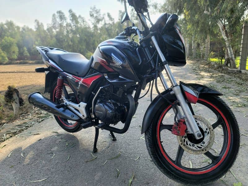 Honda CB 150F 2017 3