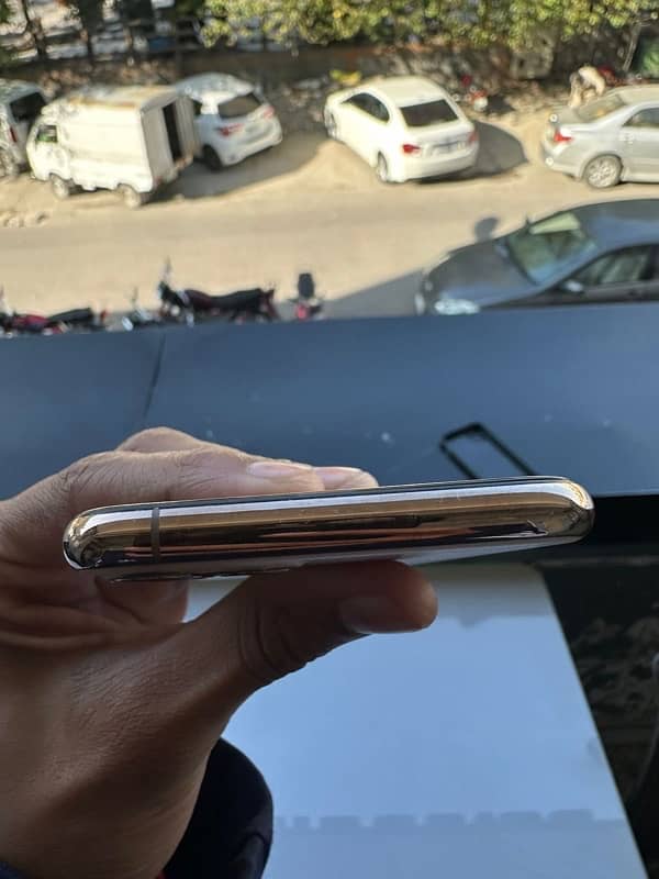 iPhone 11 pro 256 GB 9