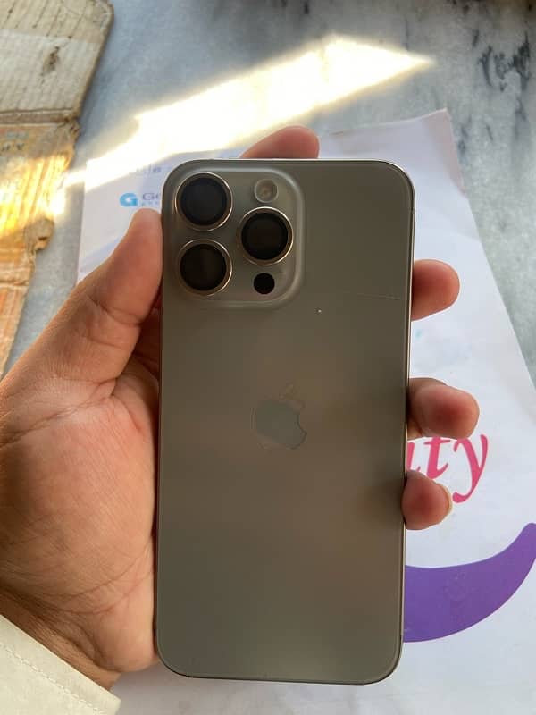 iphone 15 pro max 256 gp jv sim tarha  wla ha 0