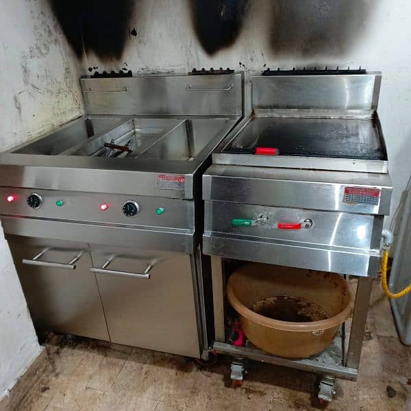 cafe setup for sale fryers machine etc 7