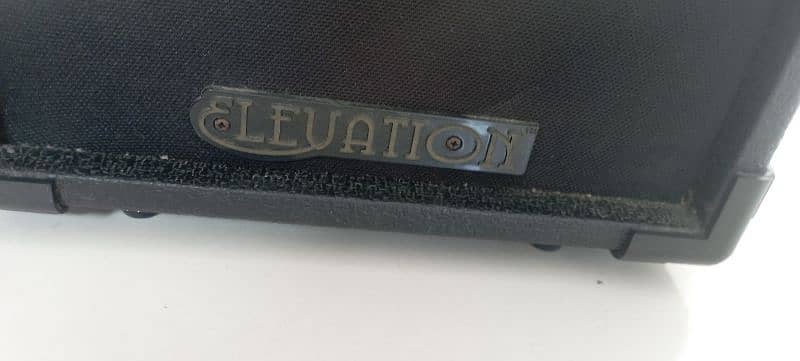 Guitar Elevation model EG-10J guitar Amplifier 2