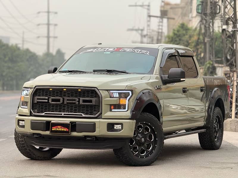 Ford Raptor 2016 1