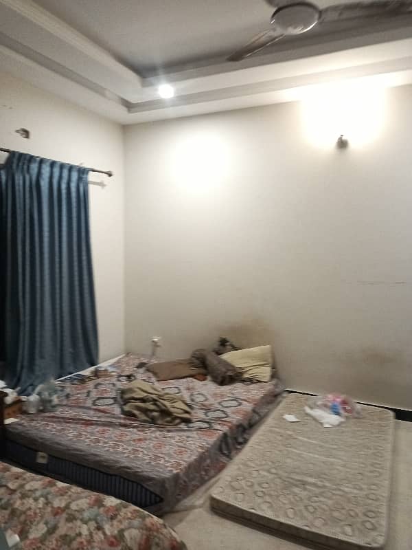 Neat Clean Room Available For Rent Demand 25000 0