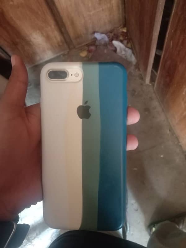 iphone 7+ foe sale in cheap price 0