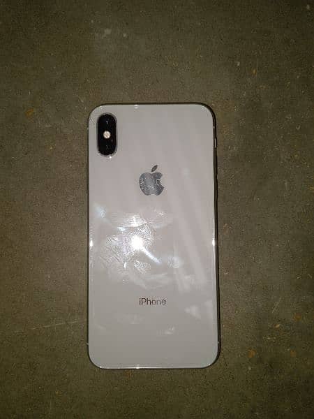 Apple iPhone X 64GB 2